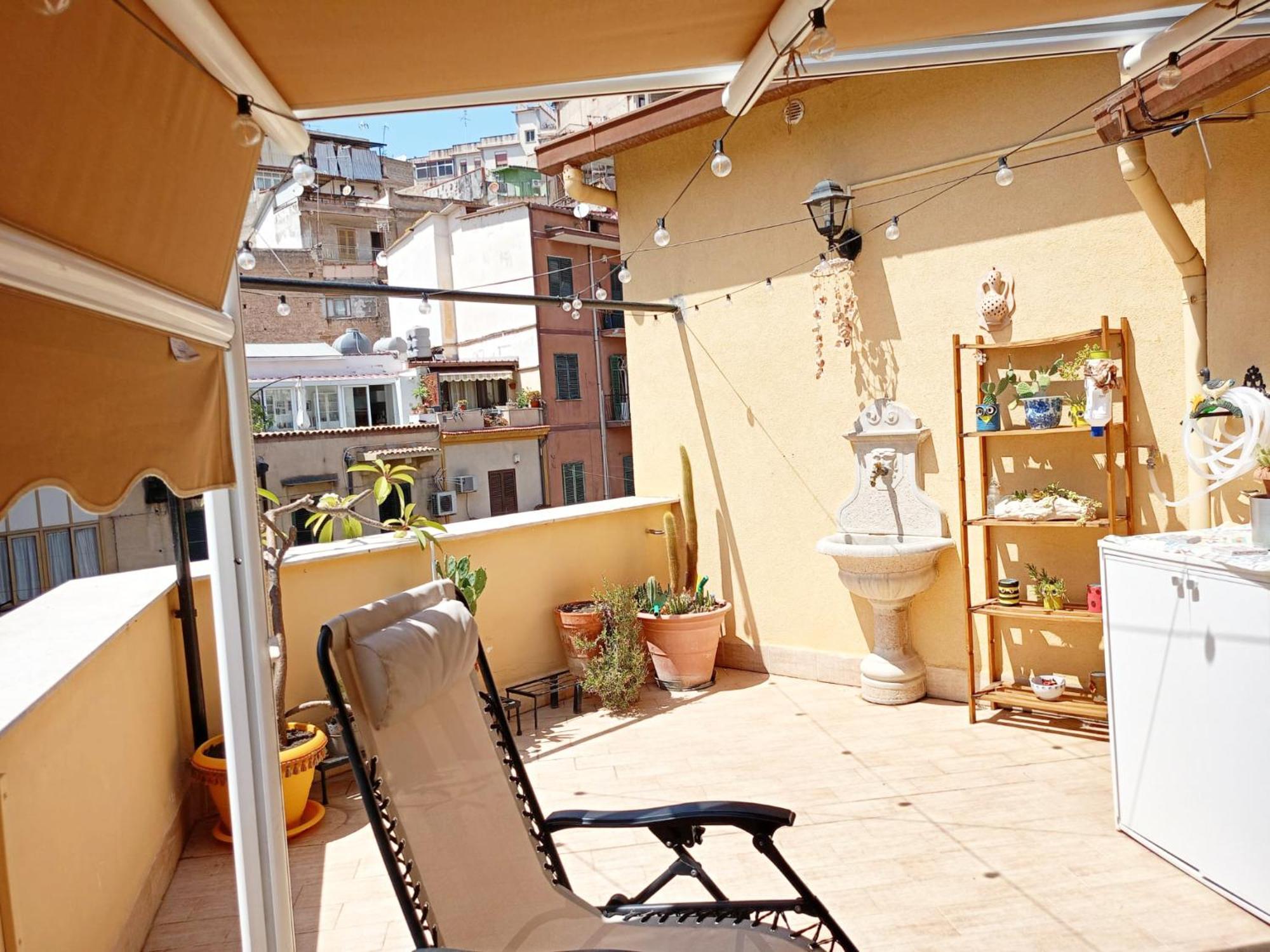 In Piazza Casavacanze Palermo Exterior photo